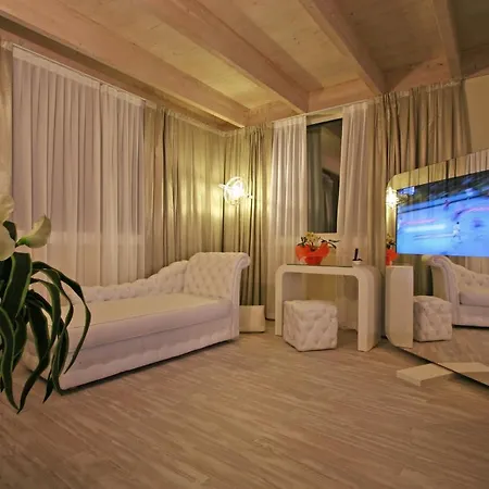 Hotel Ecohotel Primavera 3*